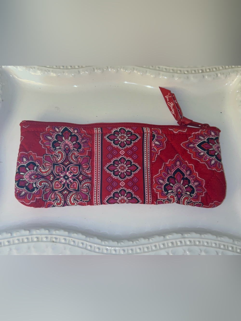 Vera Bradley Pencil Case/Cosmetic bag in Frankly Scarlett